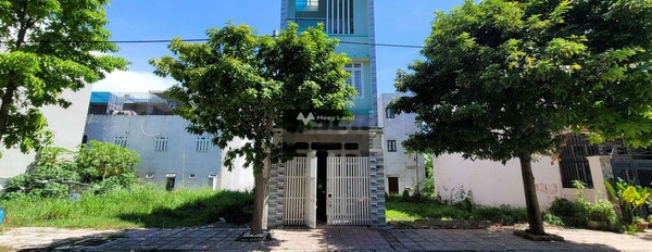 Bán nhà phố 3 tầng khu dân cư Phú Mỹ Hiệp, gần trung tâm y tế Dĩ An-02