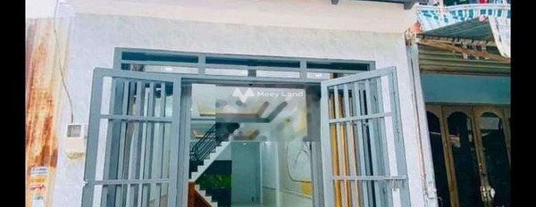 Nằm ở Nguyễn Hữu Trí, Tân Túc, bán nhà, giá bán bàn giao chỉ 969 triệu có diện tích 85m2, trong căn nhà này có 3 phòng ngủ chính chủ đăng tin-02