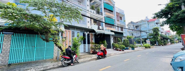 Bán nhà vị trí mặt tiền nằm trên Linh Tây, Hồ Chí Minh bán ngay với giá siêu ưu đãi 8 tỷ có diện tích chung 73m2 trong căn này thì gồm 4 PN-02
