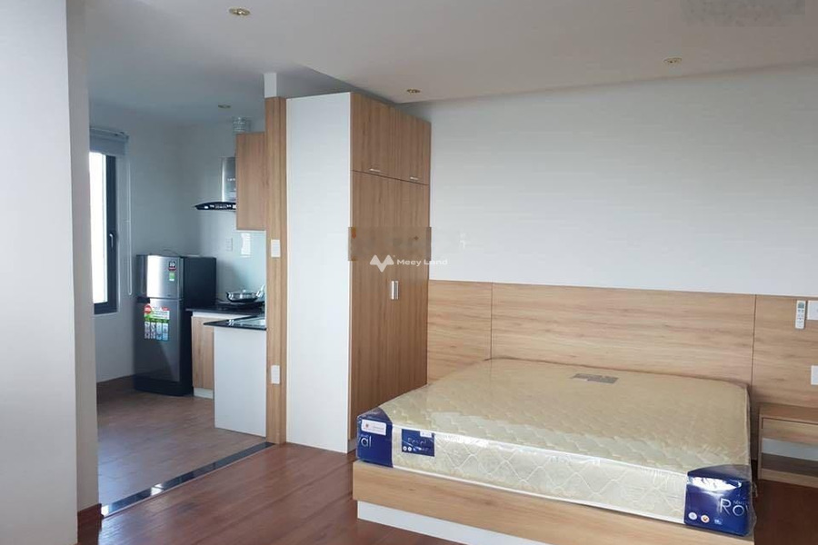Nhà 7 phòng ngủ bán nhà bán ngay với giá chốt nhanh từ 14.5 tỷ có diện tích chung là 1048m2 vị trí thuận lợi gần Trịnh Công Sơn, Hải Châu-01