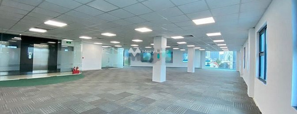 Cho thuê 300m2 văn phòng Lương Định Của - Nguyễn Hoàng. có Hầm. 40tr/t -02