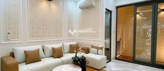 Cho thuê nhà ở diện tích chung quy 110m2 thuê ngay với giá tốt từ 35 triệu/tháng vị trí mặt tiền tọa lạc ngay ở Phú Nhuận, Hồ Chí Minh-02