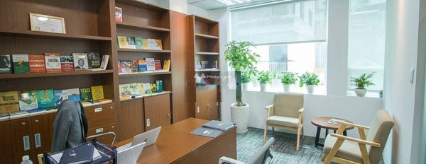 Cho thuê sàn văn phòng thuê ngay với giá bàn giao 40 triệu/tháng mặt tiền tọa lạc ngay tại Quận 3, Hồ Chí Minh diện tích tổng 120m2-02