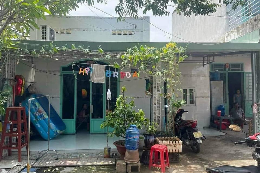 Bán nhà riêng huyện Phú Giáo tỉnh Bình Dương, giá 1,79 tỷ-01