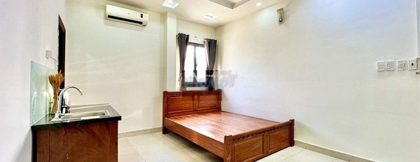 Nội thất đầy đủ cho thuê phòng trọ vị trí đẹp tọa lạc tại Quận 10, Hồ Chí Minh nhà view bao đẹp-03