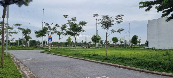 Giá bán chốt nhanh 2.35 tỷ, Bán đất diện tích rộng 90m2 vị trí thuận lợi ngay Đông Phong, Bắc Ninh, hướng Bắc, với lộ đi ngang 14 m gọi ngay!-01