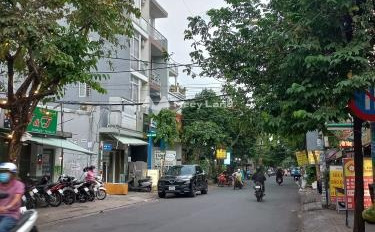 Ở tại Quận 7, Hồ Chí Minh, bán nhà, giá bán đặc biệt chỉ 9.8 tỷ diện tích rộng 64m2, trong nhà này gồm có 3 phòng ngủ khách có thiện chí liên hệ ngay.-03