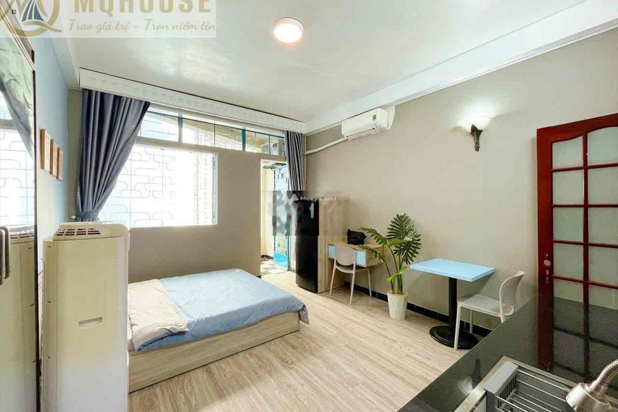 Cho thuê căn hộ có diện tích chung là 35m2 vị trí thuận tiện Nguyễn Thị Minh Khai, Bến Nghé giá thuê cực êm 6.5 triệu/tháng-01