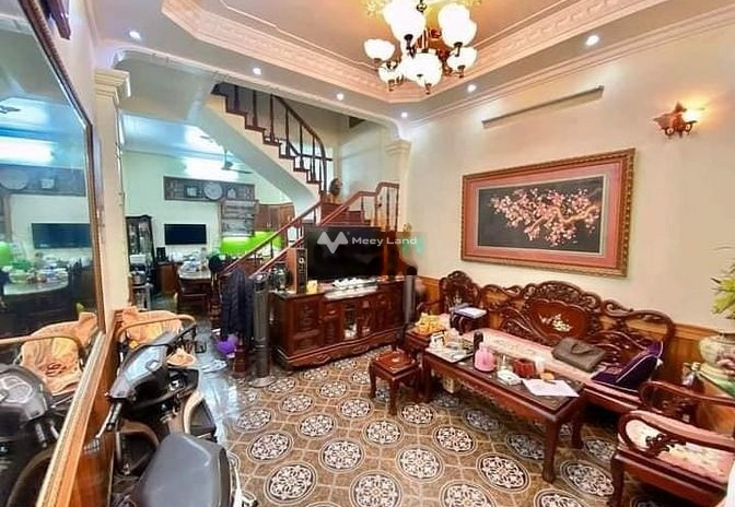 DT 62m2 bán nhà ở vị trí thuận lợi tọa lạc ngay trên Quận 9, Hồ Chí Minh tổng quan nhà có 3 phòng ngủ 2 WC chính chủ đăng tin