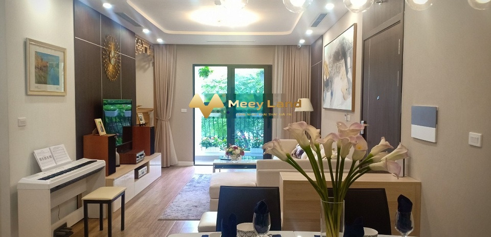 Bán gấp căn hộ cao cấp Hà Nội Paragon Duy Tân, diện tích 140m2