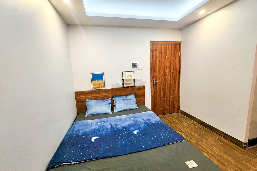 Ở Trương Định, Trương Định bán chung cư bán ngay với giá khoảng 7.5 tỷ, tổng quan căn này bao gồm 8 phòng ngủ, 6 WC liên hệ chính chủ-01