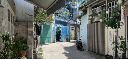 Bán nhà có diện tích chung 52m2 ngay ở Hòa Thuận Đông, Đà Nẵng giá bán chốt nhanh chỉ 2.56 tỷ trong căn này bao gồm 2 PN đường ngang 3 m-02