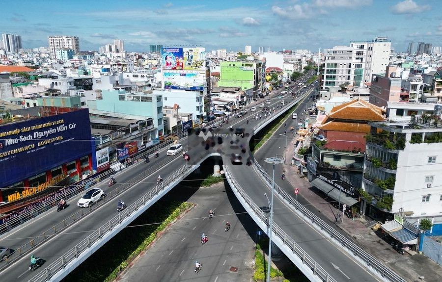 Giá chỉ 12 tỷ bán nhà diện tích khoảng 91m2 vị trí đẹp tọa lạc ở Hồng Bàng, Hồ Chí Minh nhà gồm có 4 phòng ngủ liên hệ chính chủ-01
