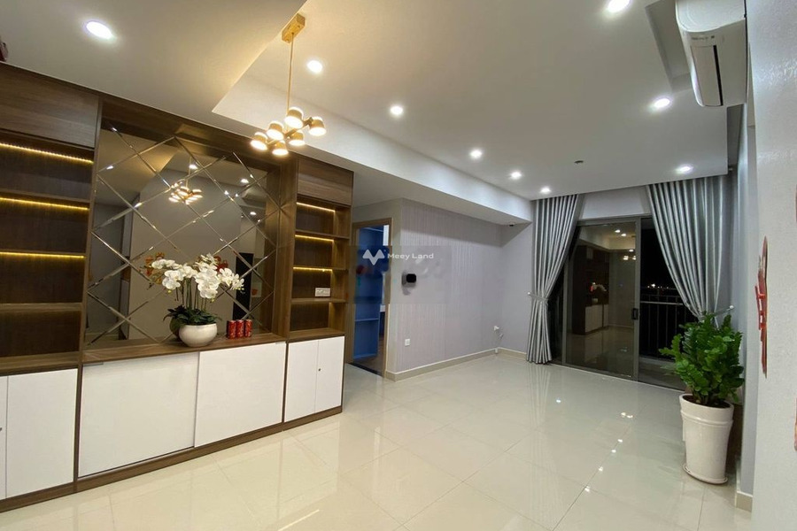 Bán chung cư vị trí thuận lợi tọa lạc trên Hồng Hà, Phường 2, bán ngay với giá ưu đãi từ 5.6 tỷ có diện tích là 90m2-01