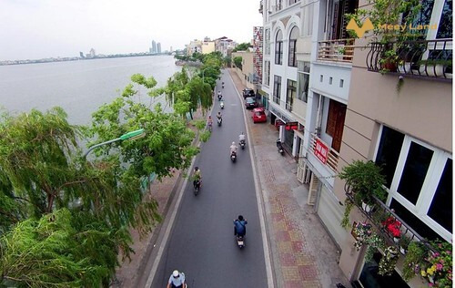 Bán tòa Aparment Từ Hoa - view hồ - phố tây - tiện ích Châu Âu - đắc địa - quá hiếm