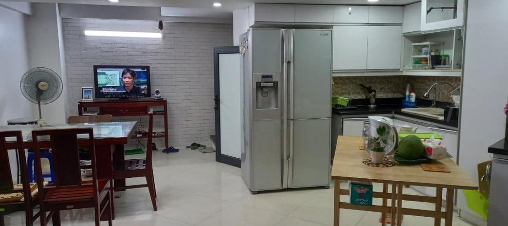 Bán nhà mặt phố Nguyễn Văn Tuyết, Đống Đa 40m2, 4 tầng, giá 13,75 tỷ