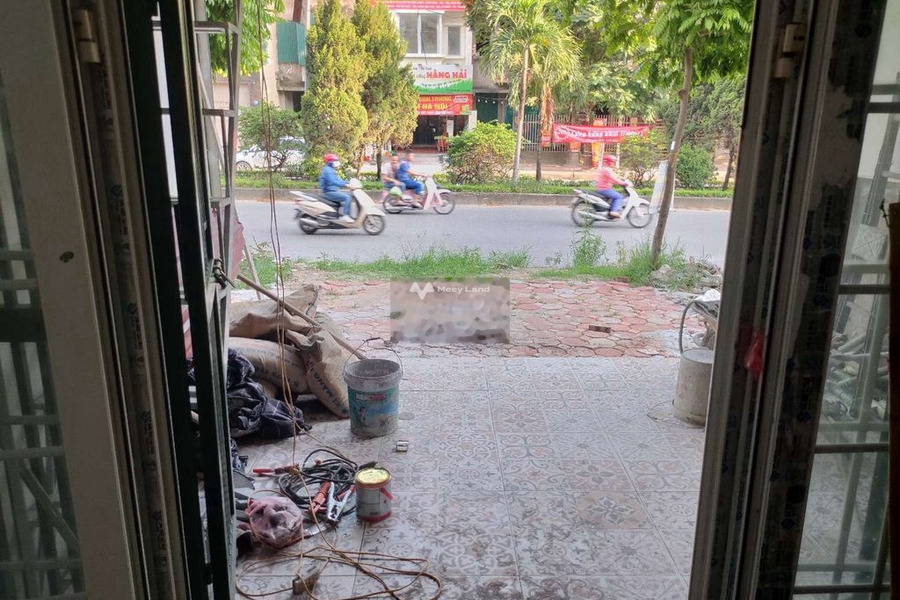 Không dùng nên cho thuê mặt bằng có diện tích khoảng 30m2 mặt tiền tọa lạc ở Trịnh Văn Bô, Hà Nội thuê ngay với giá quy định 4 triệu/tháng-01