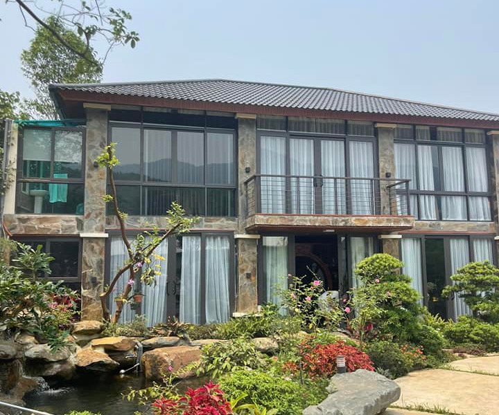 Bán nhà vườn nghỉ dưỡng 2500m2 bám đồng chỉ việc về ở tại Phú Mãn, Quốc Oai, Hà Nội-01