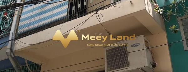 Giá 20 triệu/tháng, cho thuê nhà diện tích thực dài 52m2 vị trí mặt tiền tọa lạc ngay Quận 3, Hồ Chí Minh nhà view bao đẹp-02