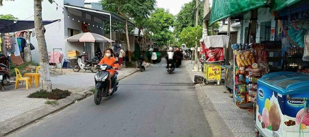 Mặt tiền nằm ngay trên Hòa Khánh Bắc, Đà Nẵng bán nhà bán ngay với giá siêu rẻ chỉ 2.45 tỷ có diện tích 175m2 vào ở ngay