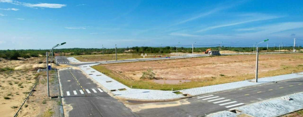 Bán mảnh đất, hướng Đông diện tích chuẩn 300m2-02