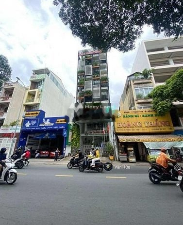 Tổng quan ở trong nhà có 5 PN, bán nhà ở diện tích 150m2 giá bán cực kì tốt 50 tỷ vị trí thuận lợi tọa lạc ngay tại Quận 1, Hồ Chí Minh