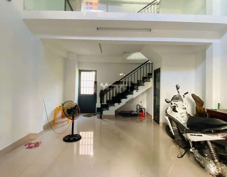 Tổng quan trong ngôi nhà 3 PN, cho thuê nhà ở diện tích rộng lớn 120m2 giá thuê mua ngay từ 15 triệu/tháng vị trí nằm trên Hải Phòng, Đà Nẵng-01