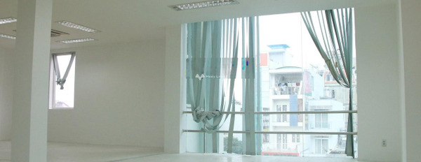 Cộng Hòa, Tân Bình cho thuê sàn văn phòng giá thuê siêu mềm từ 400 triệu/tháng có diện tích sàn 1900m2 nội thất tiện nghi Không nội thất-02