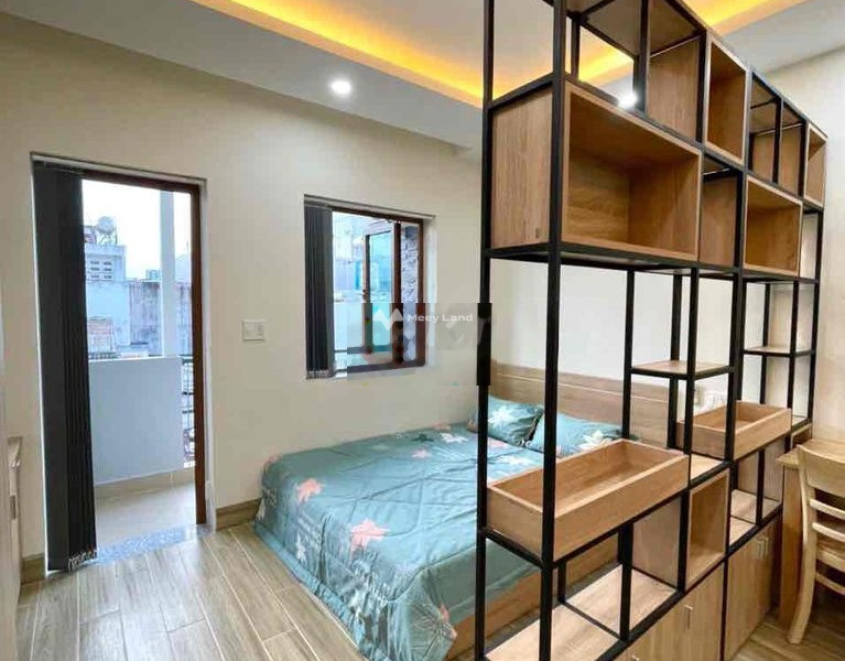 Trong căn hộ có tổng cộng 1 phòng ngủ, cho thuê căn hộ vị trí mặt tiền tại Nguyễn Hồng Đào, Tân Bình, 1 WC liên hệ chính chủ-01