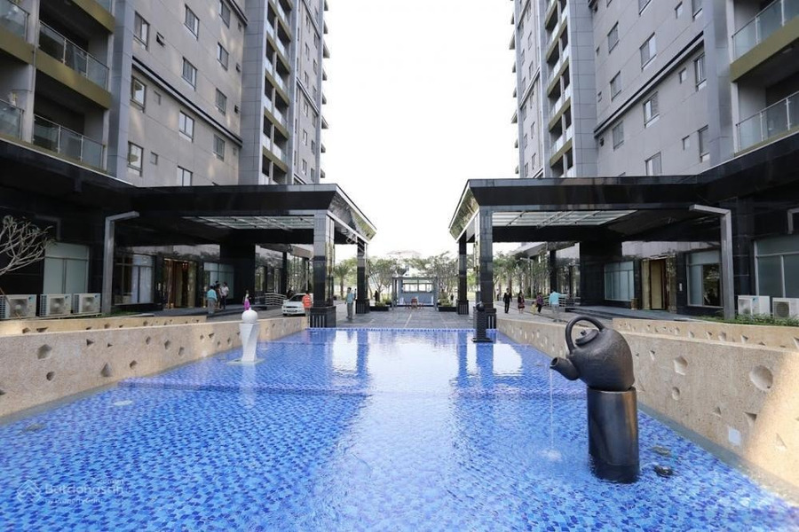 Bán căn hộ có diện tích tiêu chuẩn 125m2 mặt tiền nằm ngay ở Quận 7, Hồ Chí Minh bán ngay với giá phải chăng chỉ 4.3 tỷ-01