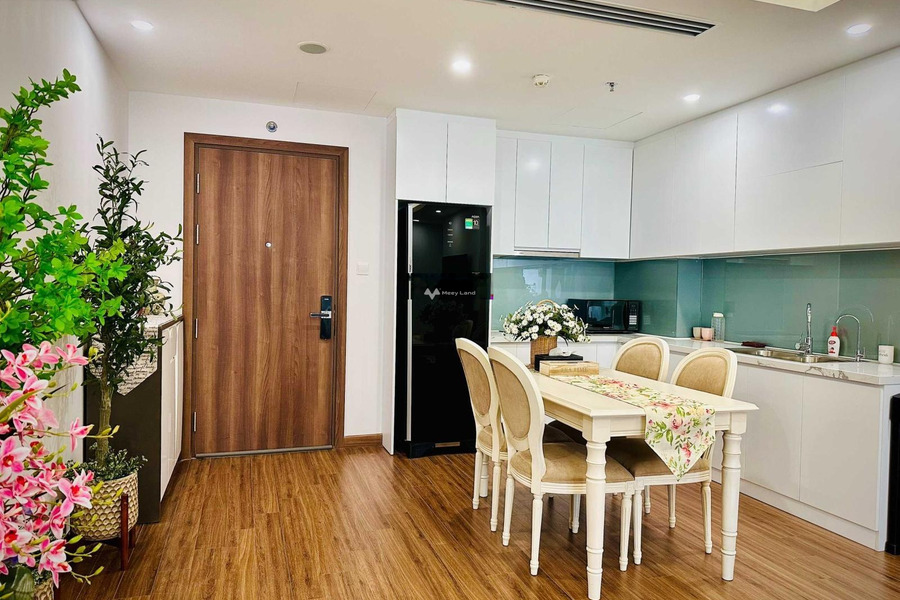 Căn hộ 2 PN, cho thuê căn hộ vị trí tốt ngay Trần Quang Khải, Hoàng Văn Thụ, nhìn chung gồm 2 phòng ngủ, 2 WC giá ưu đãi-01