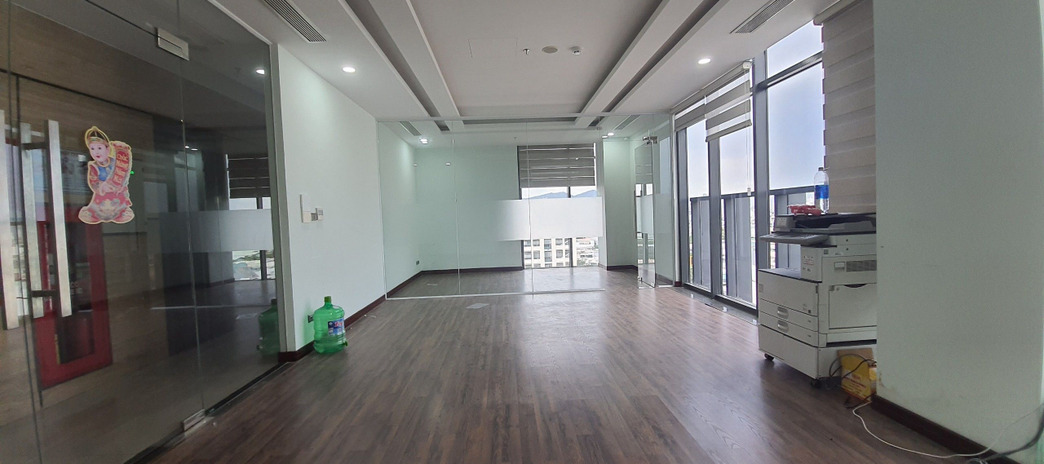 Còn 2 văn phòng trống cho thuê trong tòa nhà đường Việt Hải Châu, Đà Nẵng