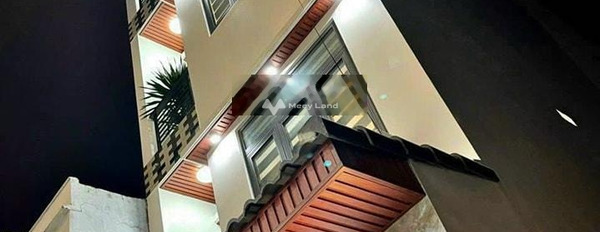 Bán nhà Phía trong Phường 15, Hồ Chí Minh bán ngay với giá rẻ từ 2.99 tỷ có diện tích chính 74.2m2 ngôi nhà này có tổng 4 PN-03