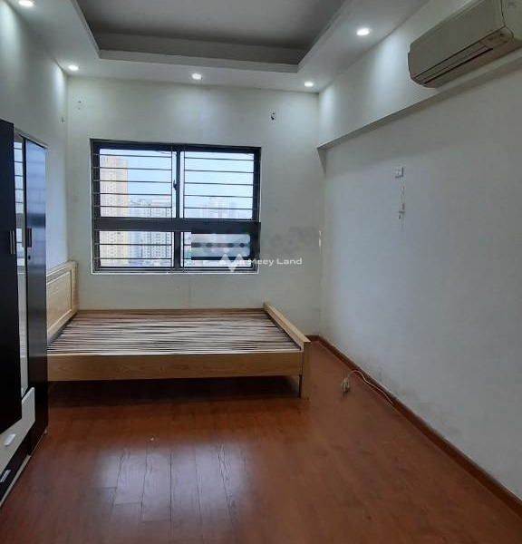 Đầy đủ, cho thuê căn hộ với tổng diện tích 70m2 vị trí thuận lợi tọa lạc ngay trên Phùng Hưng, Phúc La thuê ngay với giá đề xuất 6 triệu/tháng-01