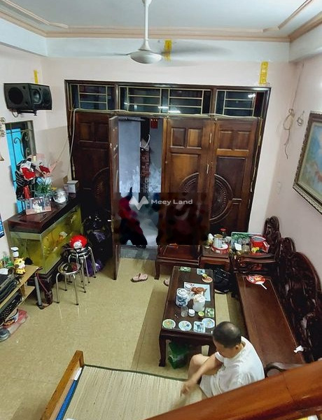 Diện tích khoảng 40m2 bán nhà vị trí đặt gần Văn La, Hà Nội trong ngôi nhà này gồm 4 phòng ngủ vị trí thuận lợi-01