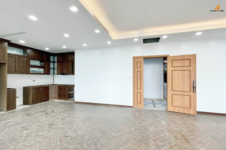 Bán căn hộ diện tích chung quy 123m2 vị trí đẹp nằm ở Tố Hữu, Hà Nội-01