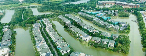 Cần bán biệt thự nằm tại Xuân Quan, Hưng Yên, diện tích đúng với trên ảnh 300m2, hướng Nam, trong căn này bao gồm 5 PN, 5 WC giá tốt nhất-02