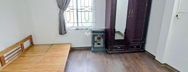 Nhà gồm 3 phòng ngủ bán nhà bán ngay với giá siêu mềm chỉ 2.35 tỷ diện tích rộng 25m2 vị trí đặt ở trong Tân Ấp, Ba Đình-02