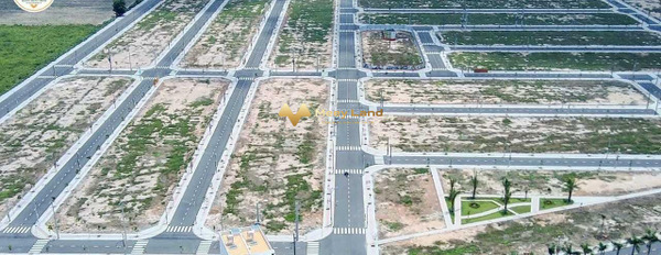 Vị trí đặt ở trung tâm Đường DH619, Xã Long Nguyên bán đất, giá cực tốt từ 900 triệu, hướng Đông diện tích như sau 100 m2-03