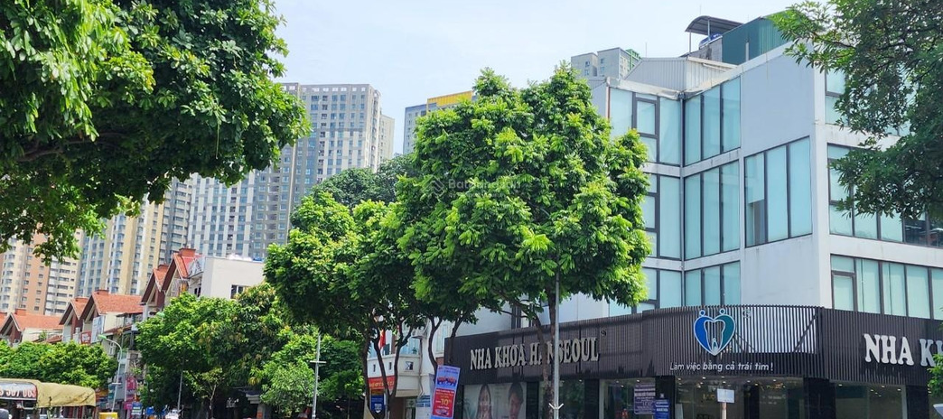Nhà phố Nguyễn Văn Lộc 145m2 8 tầng căn góc mặt tiền 8,2m siêu vip nhất phố 