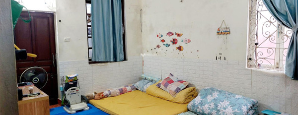Đào Tấn, Cống Vị diện tích 48m2 1 phòng ngủ cho thuê phòng trọ, 1 WC bãi đậu xe rộng-02