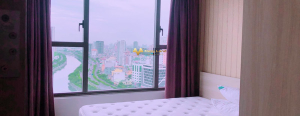 Bán căn hộ mặt tiền nằm ngay ở Đường Bến Vân Đồn, Hồ Chí Minh, tổng quan căn hộ có tất cả 2 phòng ngủ, 2 WC nội thất hiện đại-02