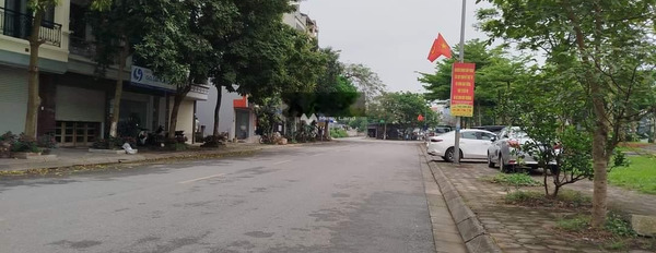 Bán nhà vị trí thuận lợi tại Long Biên, Hà Nội bán ngay với giá ngạc nhiên chỉ 6.5 tỷ có diện tích 50m2 nhà này gồm có 4 PN-03