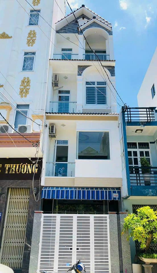 Bán nhà riêng thành phố Quy Nhơn tỉnh Bình Định giá 5.7 tỷ-1