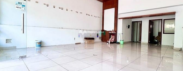 Mặt bằng trệt, lửng 120m2 mặt tiền đường cao triều phát, quận 7 giá rẻ -03