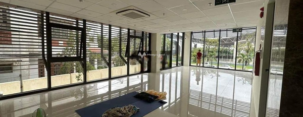 Vị trí mặt tiền ở Bạch Đằng, Đà Nẵng cho thuê sàn văn phòng diện tích chuẩn là 150m2 nội thất bình dị Hoàn thiện cơ bản-03