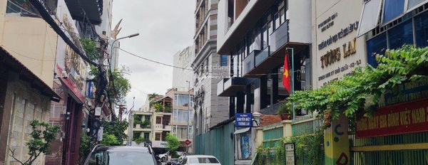 Vị trí thuận lợi ngay trên Đa Kao, Hồ Chí Minh bán nhà bán ngay với giá cực tốt chỉ 14 tỷ trong nhà nhìn chung có tổng 5 PN 5 WC-03
