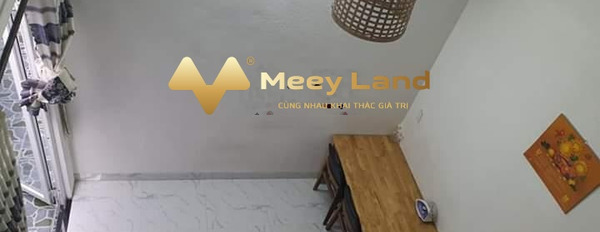 Tổng quan gồm có máy giặt riêng cho thuê phòng trọ Đường Nguyễn Công Trứ, Đà Nẵng, trong nhà này gồm 1 phòng ngủ, 1 WC hỗ trợ mọi thủ tục miễn phí-03