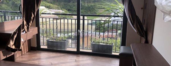 Vị trí mặt tiền tọa lạc ở Triệu Việt Vương, Lâm Đồng bán nhà bán ngay với giá 85 tỷ nhà nhìn chung có tổng 10 phòng ngủ 6 WC-03