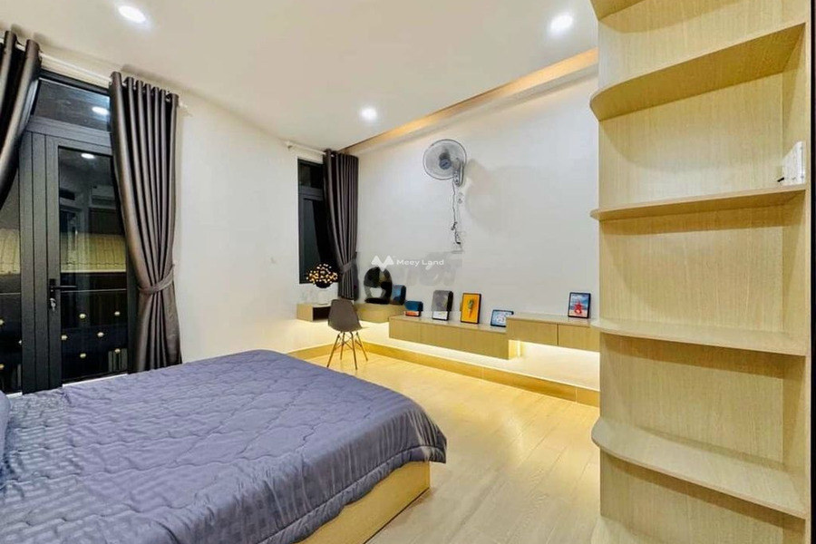 Nhà 4 phòng ngủ bán nhà ở diện tích khoảng 56m2 bán ngay với giá rẻ 6.98 tỷ vị trí đẹp nằm trên Phan Huy Ích, Phường 12-01